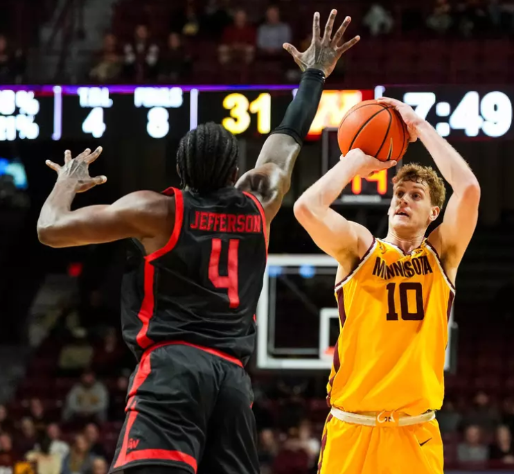 UNC Basketball Transfer Tracker: Cade Tyson Scores 30; Jackson, Cadeau off to strong starts UNC Basketball Transfer Tracker: Cade Tyson Scores 30; Jackson, Cadeau off to strong starts