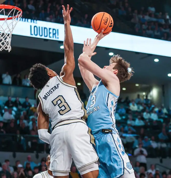 Henri Veesaar rebounds from “wake-up” call at Virginia Henri Veesaar rebounds from “wake-up” call at Virginia