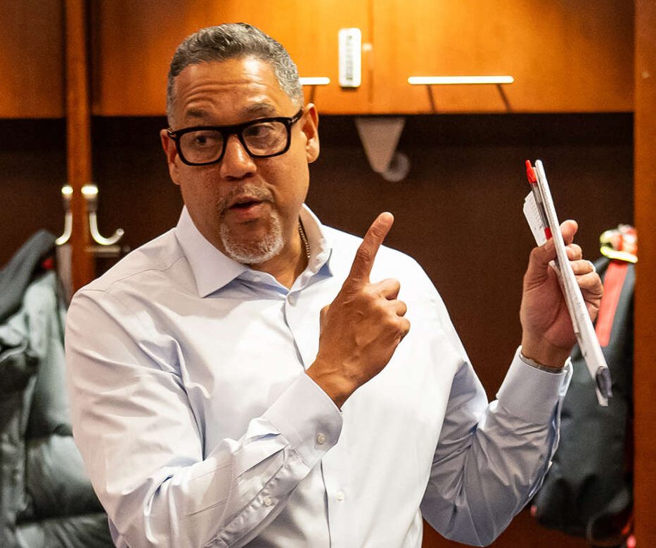 Malone reportedly to make Chuck Martin, noted as excellent recruiter, his associate head coach