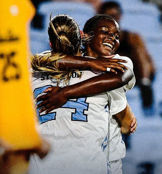 No. 7 Heels cruise by Cal after two-week road trip over nine time zones -
